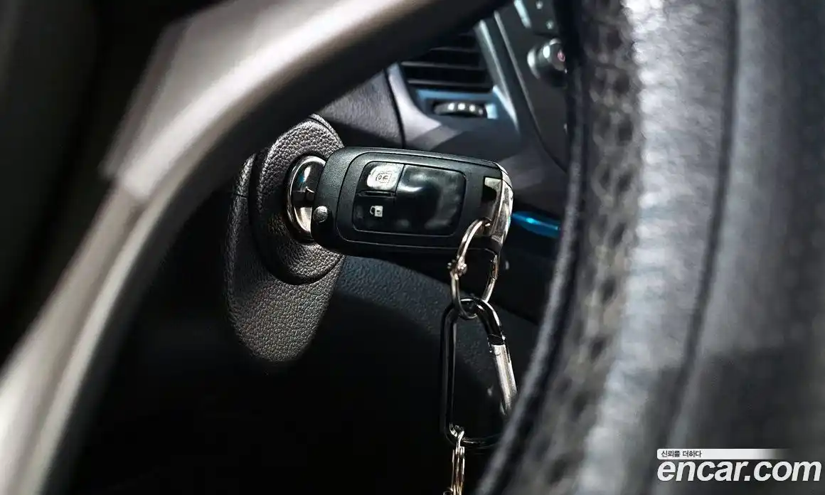 Chevrolet Orlando 2014 2.0 Автомат в Москве № 61064, фото 8