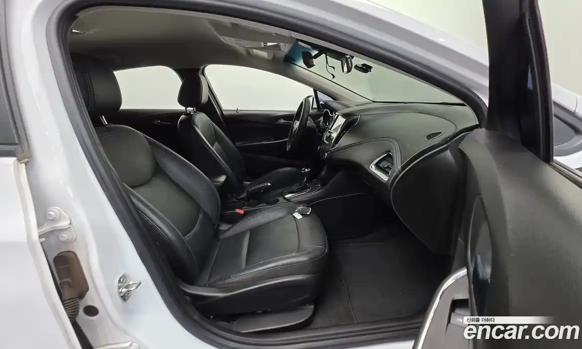 Chevrolet Cruze 2017 1.4 Автомат в Москве № 73389, фото 16