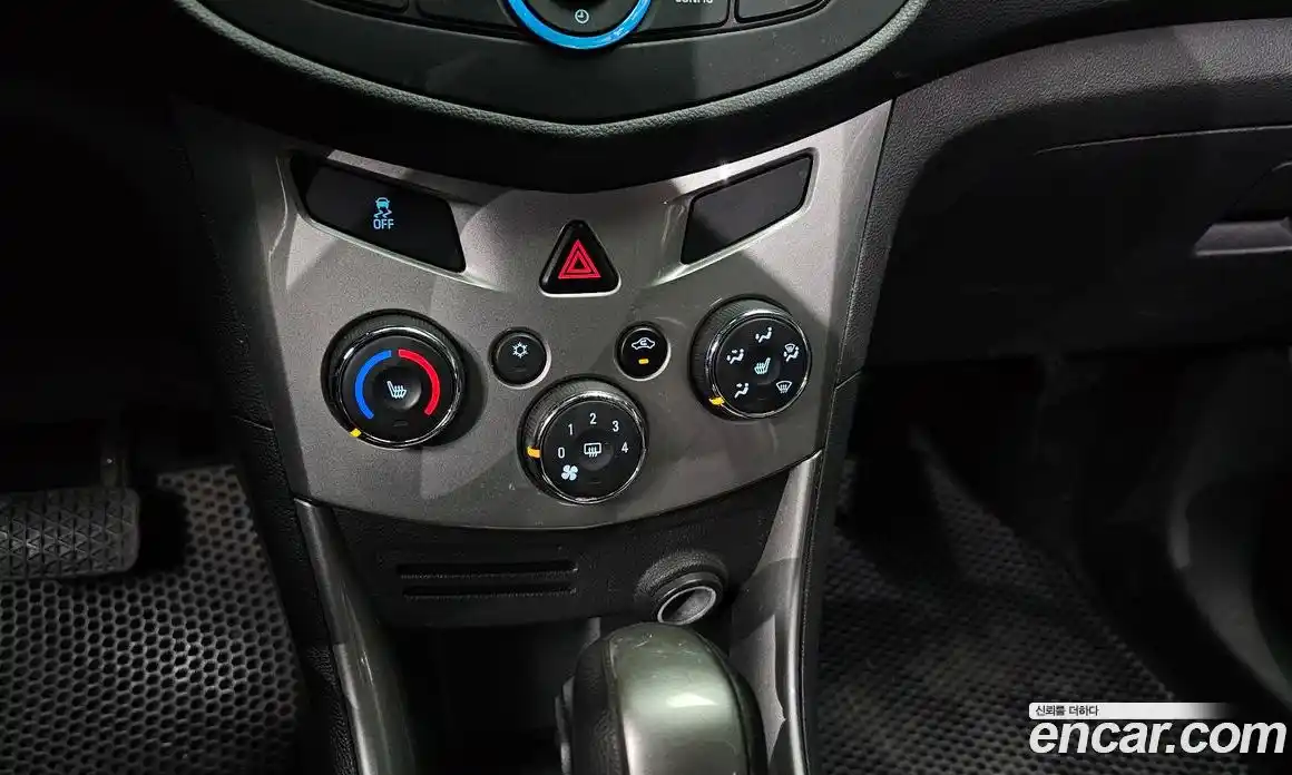 Chevrolet Trax 2016 1.4 Автомат в Москве № 74514, фото 14