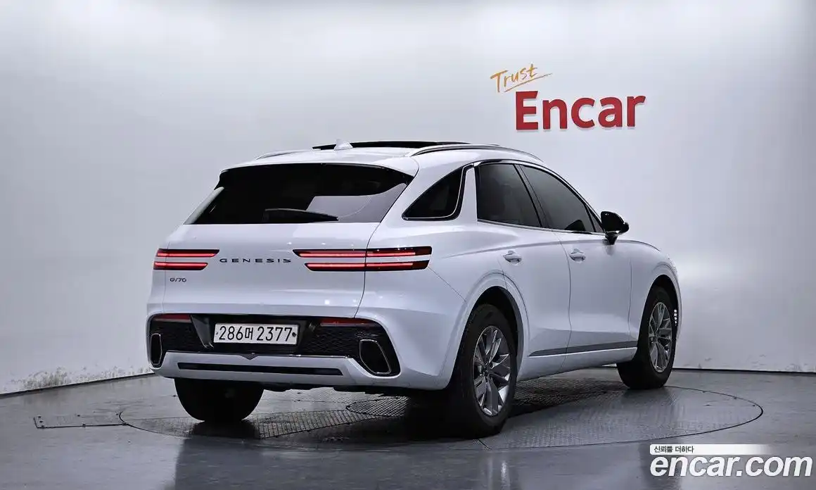 Genesis GV70 2021 2.5 Автомат в Москве № 78850, фото 6