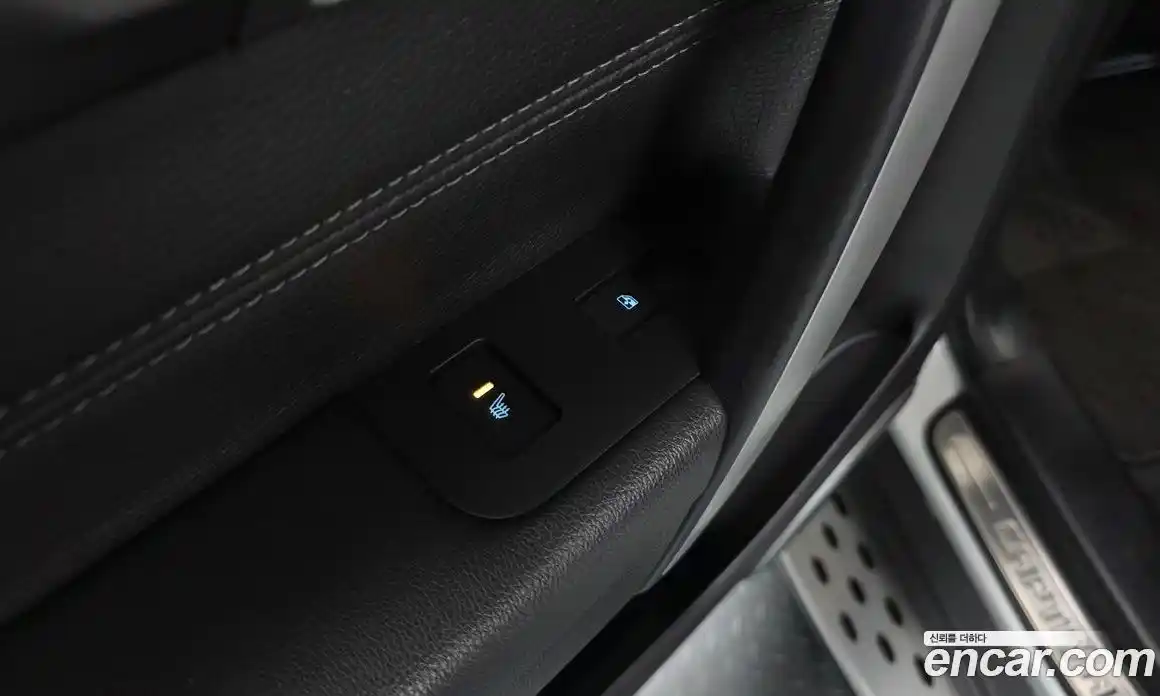 Chevrolet Captiva 2015 2.2 Автомат в Москве № 97768, фото 11