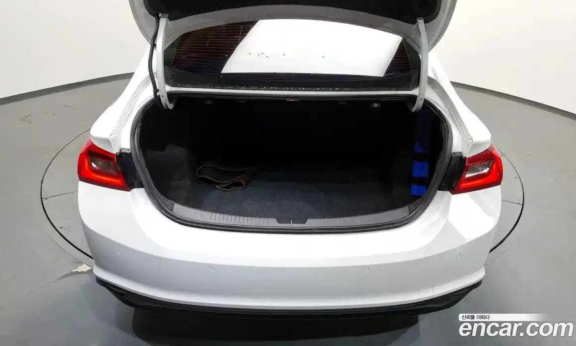 Chevrolet Malibu 2018 1.5 Автомат в Москве № 99756, фото 17