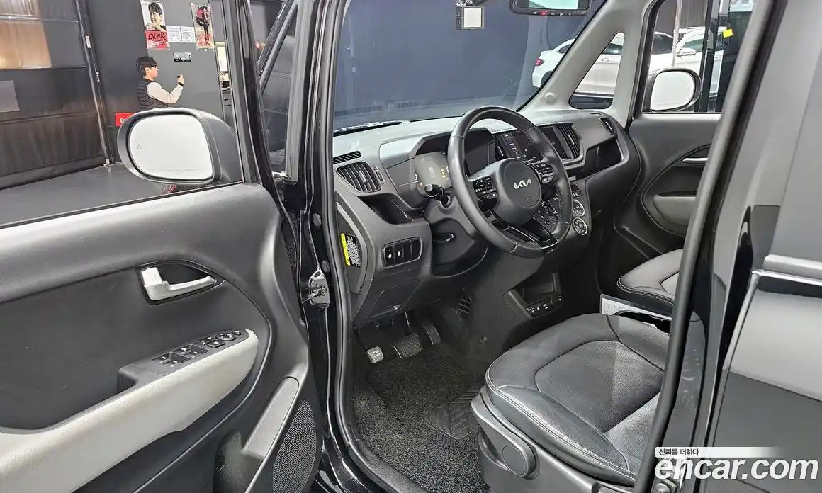 Kia Ray 2023 1.0 Автомат в Москве № 101510, фото 15