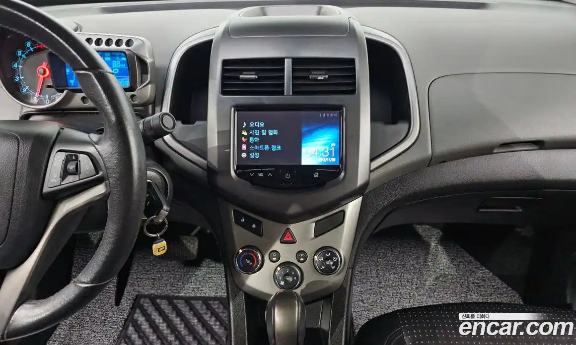 Chevrolet Aveo 2014 1.6 Автомат в Москве № 101844, фото 13