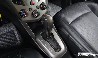 Chevrolet Aveo 2014 1.6 Автомат в Москве № 101844, миниатюра 4