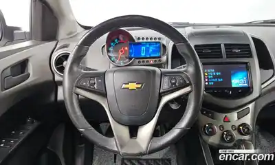 Chevrolet Aveo 2014 1.6 Автомат в Москве № 101844, миниатюра 9