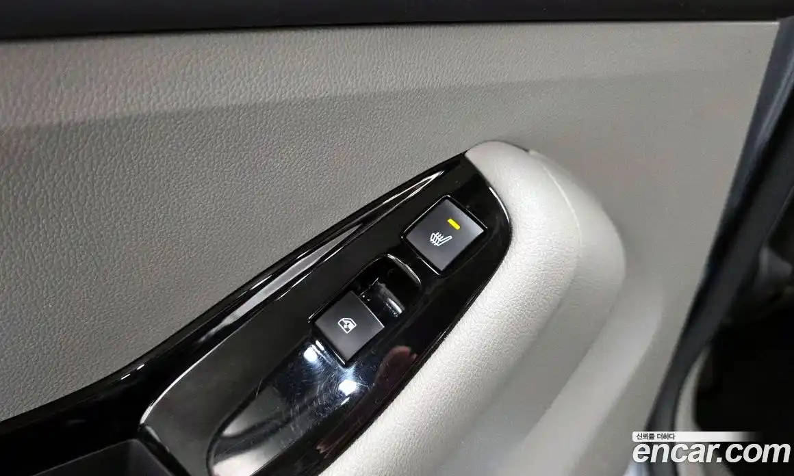 Chevrolet Orlando 2015 2.0 Автомат в Москве № 103748, фото 17