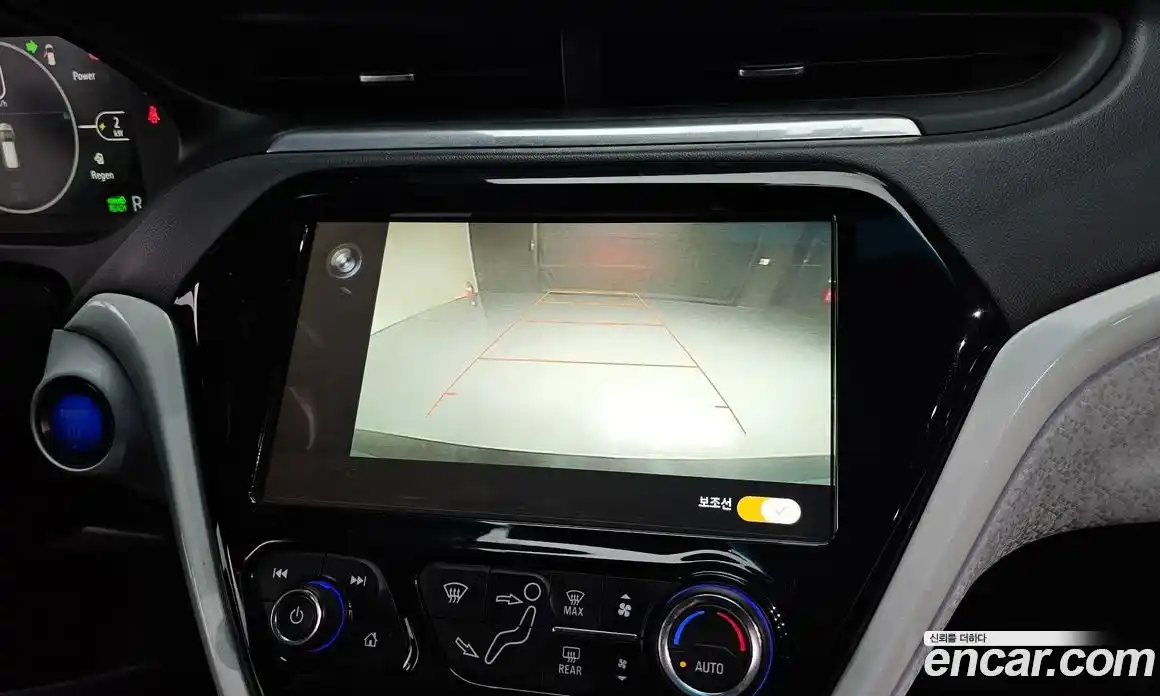 Chevrolet Bolt EV 2019 0.2 Автомат в Москве № 103843, фото 15