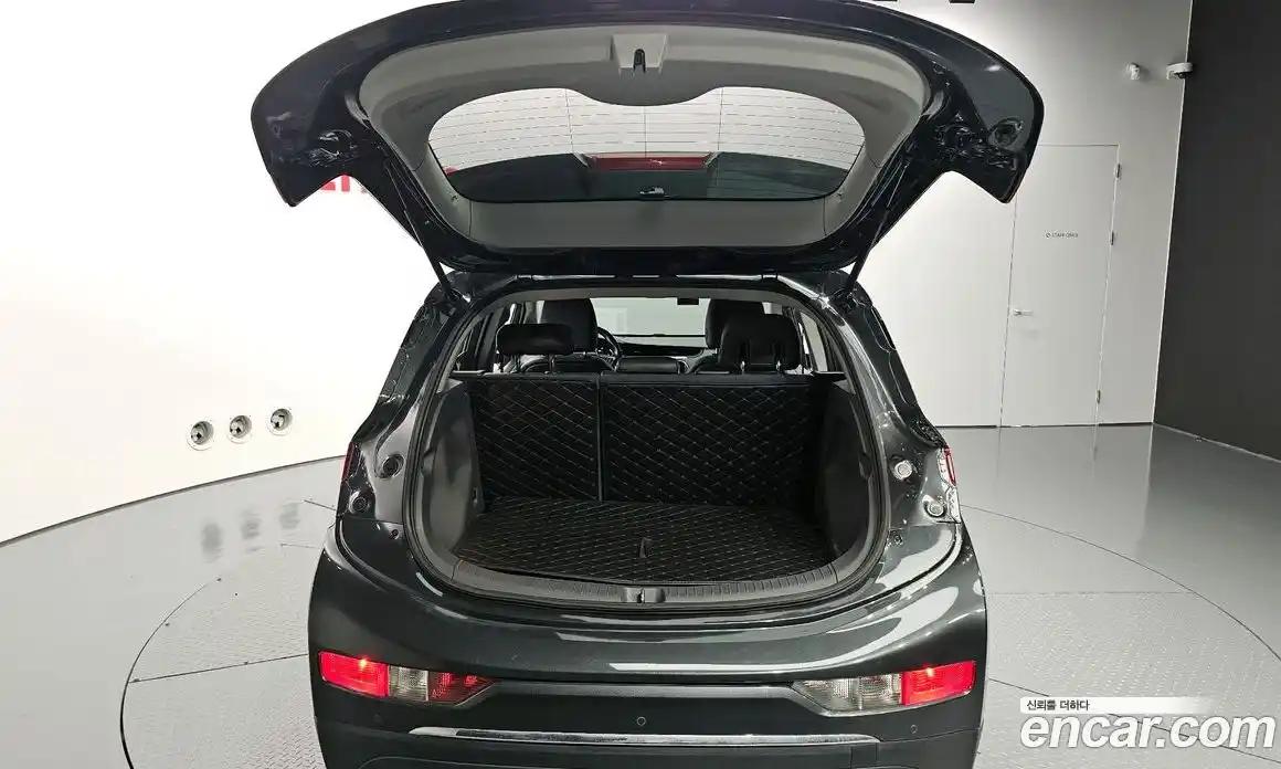 Chevrolet Bolt EV 2019 0.2 Автомат в Москве № 103843, фото 16