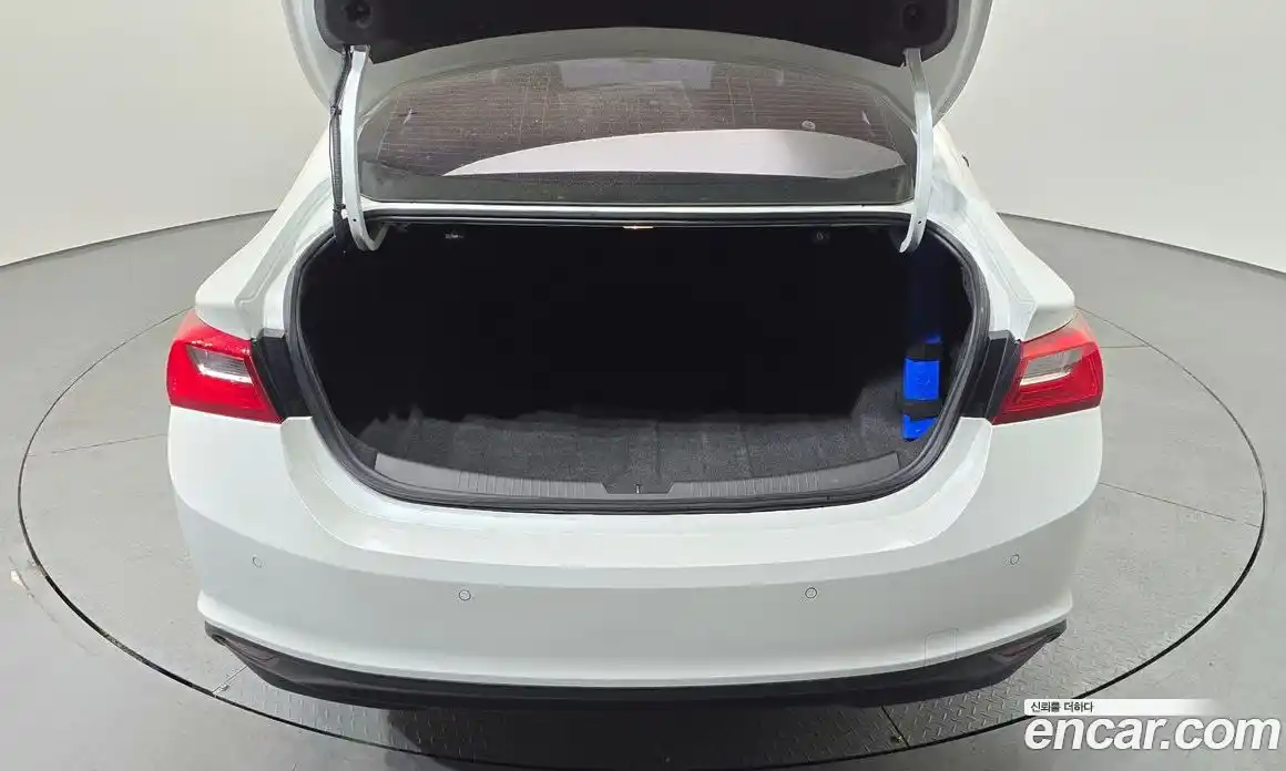 Chevrolet Malibu 2017 1.5 Автомат в Москве № 104268, фото 10