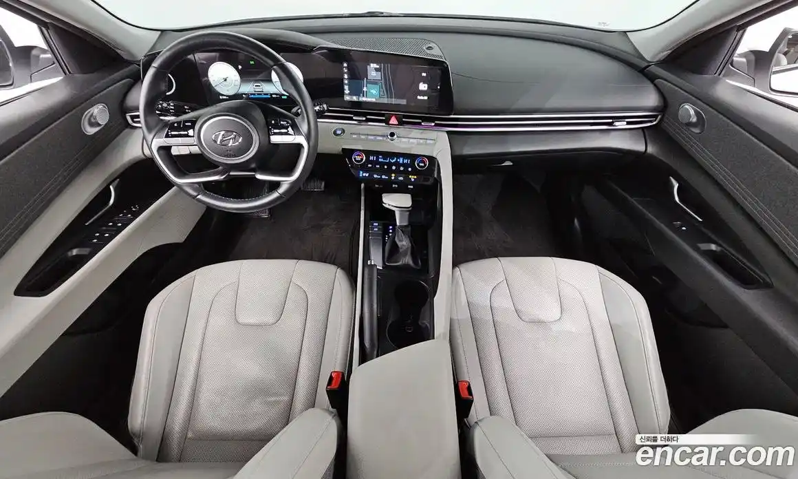 Hyundai Avante 2022 1.6 Автомат в Москве № 108257, фото 14