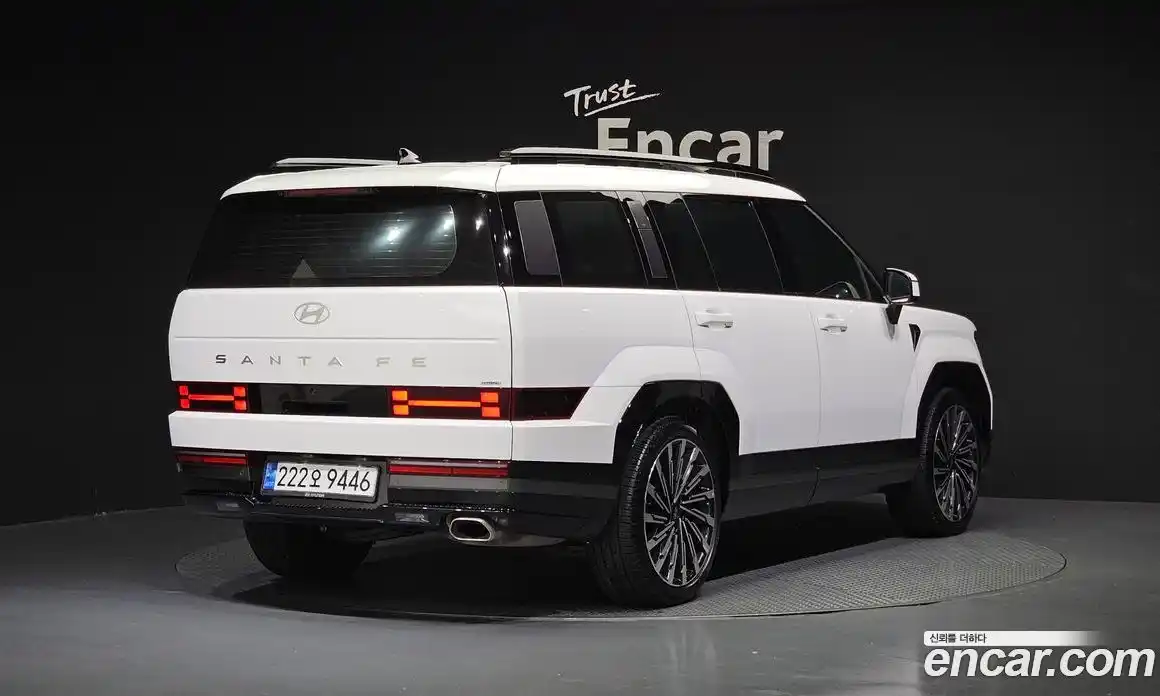 Hyundai Santa Fe 2024 2.5 Автомат в Москве № 109751, фото 1