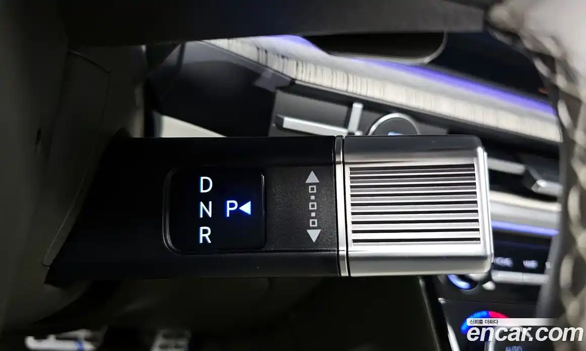 Hyundai Santa Fe 2024 2.5 Автомат в Москве № 109751, фото 2