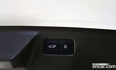 Hyundai Santa Fe 2024 2.5 Автомат в Москве № 109751, миниатюра 5