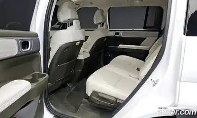 Hyundai Santa Fe 2024 2.5 Автомат в Москве № 109751, миниатюра 8