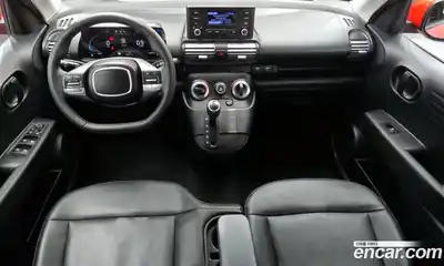 Hyundai Casper 2023 1.0 Автомат в Москве № 111518, миниатюра 2