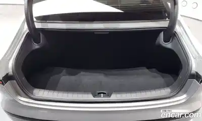 Hyundai Grandeur 2023 3.5 Автомат в Москве № 112559, миниатюра 12