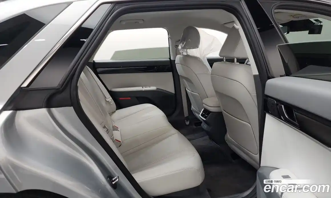 Hyundai Grandeur 2023 3.5 Автомат в Москве № 112559, фото 19