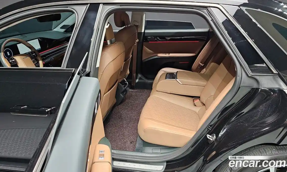 Hyundai Grandeur 2023 2.5 Автомат в Москве № 112674, фото 18