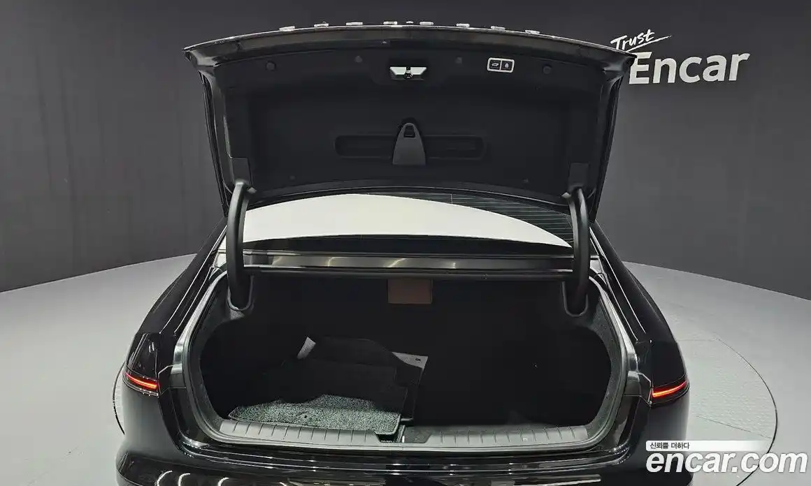 Hyundai Grandeur 2023 2.5 Автомат в Москве № 112674, фото 19