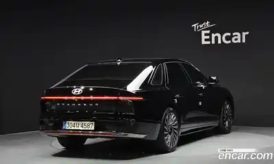 Hyundai Grandeur 2023 2.5 Автомат в Москве № 112674, миниатюра 2