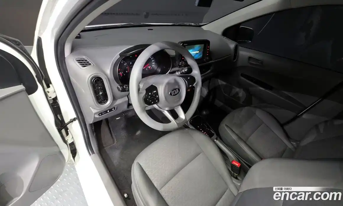 Kia Morning 2021 1.0 Автомат в Москве № 113710, фото 17