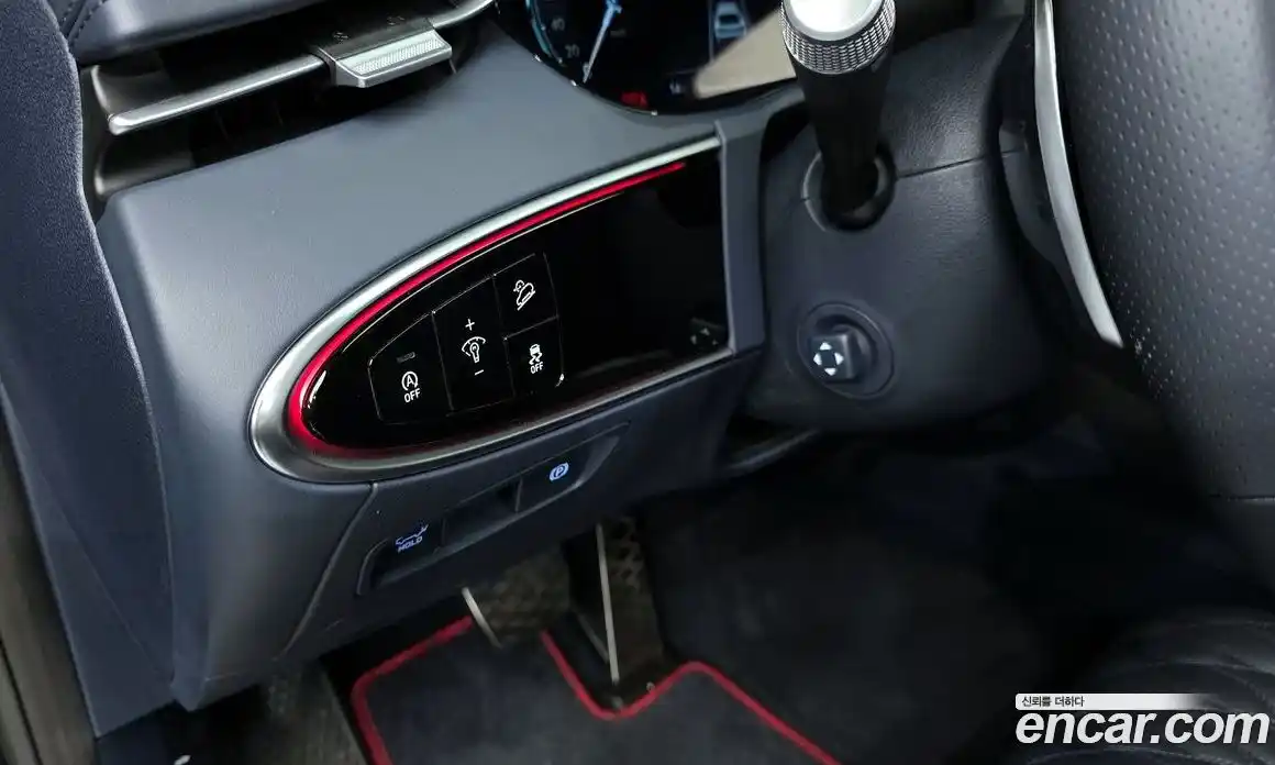 Genesis GV70 2022 2.5 Автомат в Москве № 118452, фото 15