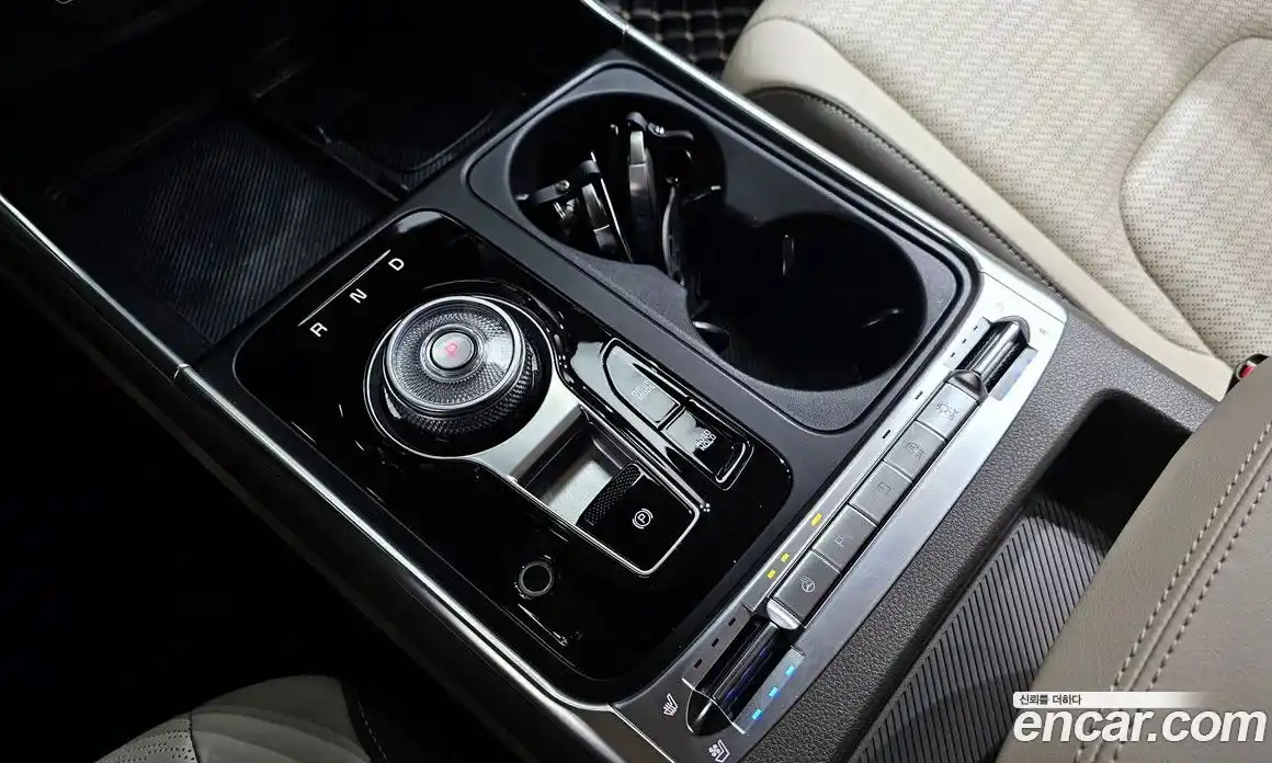 Kia Canival 2025 2.2 Автомат в Москве № 120744, фото 3