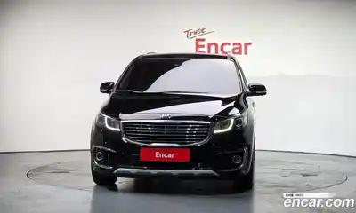 Kia Canival 2018 2.2 Автомат в Москве № 121987, миниатюра 6