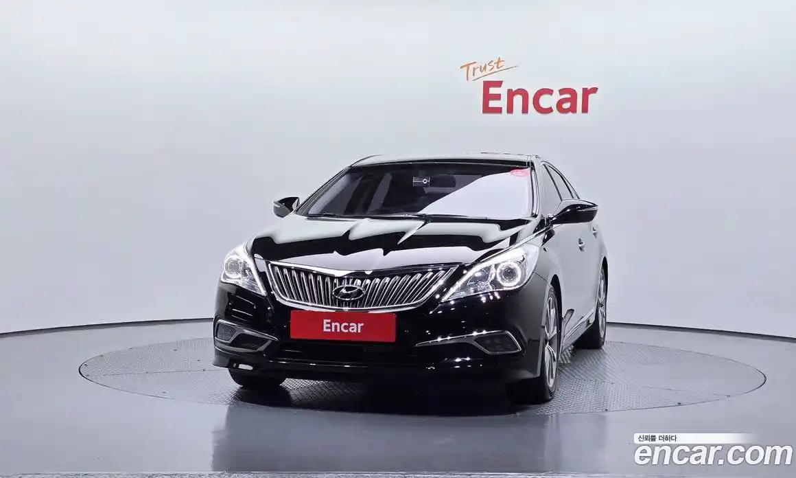 Hyundai Grandeur 2015 2.4 Автомат в Москве № 123651, фото 12