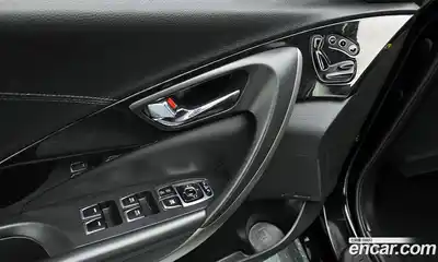 Hyundai Grandeur 2015 2.4 Автомат в Москве № 123651, миниатюра 8