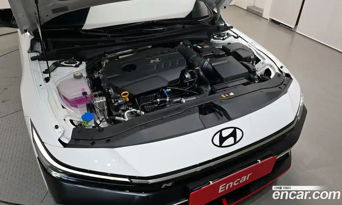 Hyundai Avante 2024 2.0 Механическая в Москве № 130005, фото 18