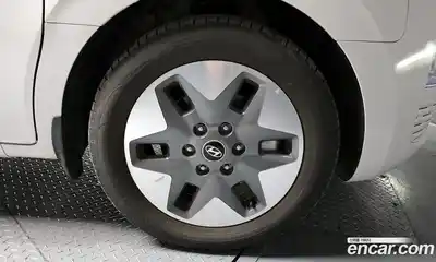 Hyundai Staria, 2025