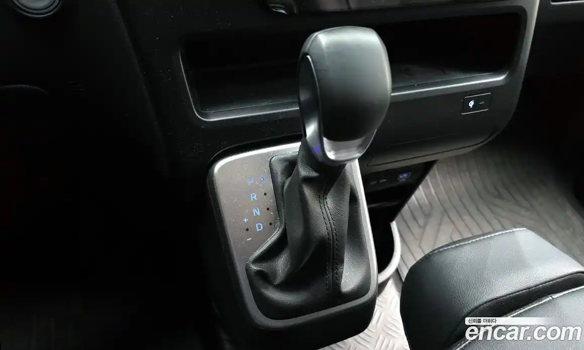 Hyundai Staria 2025 2.2 Автомат в Москве № 130159, фото 17