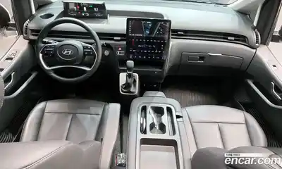 Hyundai Staria 2025 2.2 Автомат в Москве № 130159, миниатюра 2