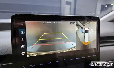 Hyundai Staria 2025 2.2 Автомат в Москве № 130159, миниатюра 3