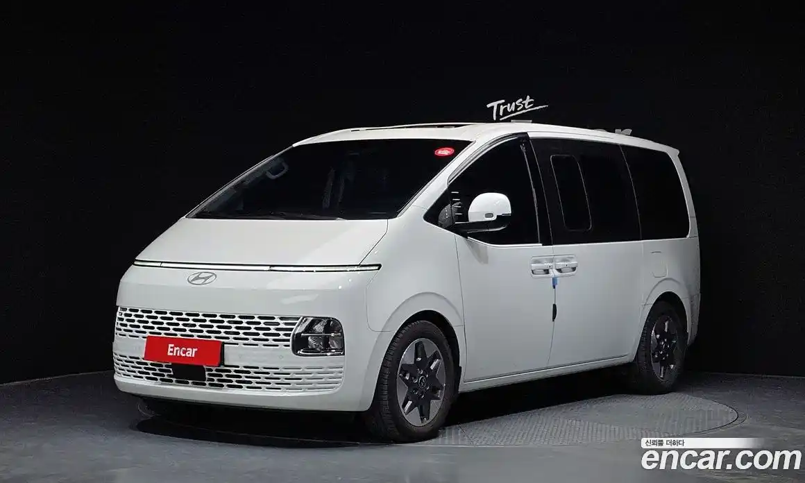 Hyundai Staria 2025 2.2 Автомат в Москве № 130159, фото 4