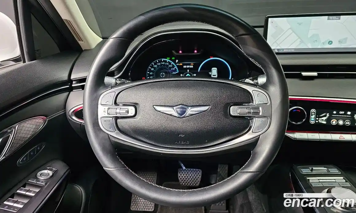 Genesis GV70 2023 2.5 Автомат в Москве № 13033, фото 1