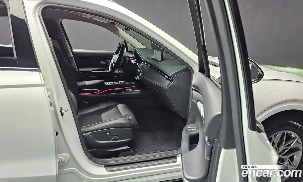 Genesis GV70 2023 2.5 Автомат в Москве № 13033, фото 17