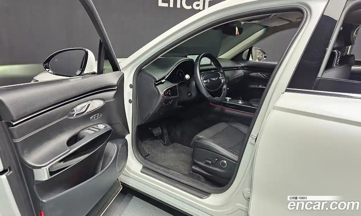 Genesis GV70 2023 2.5 Автомат в Москве № 13033, фото 19