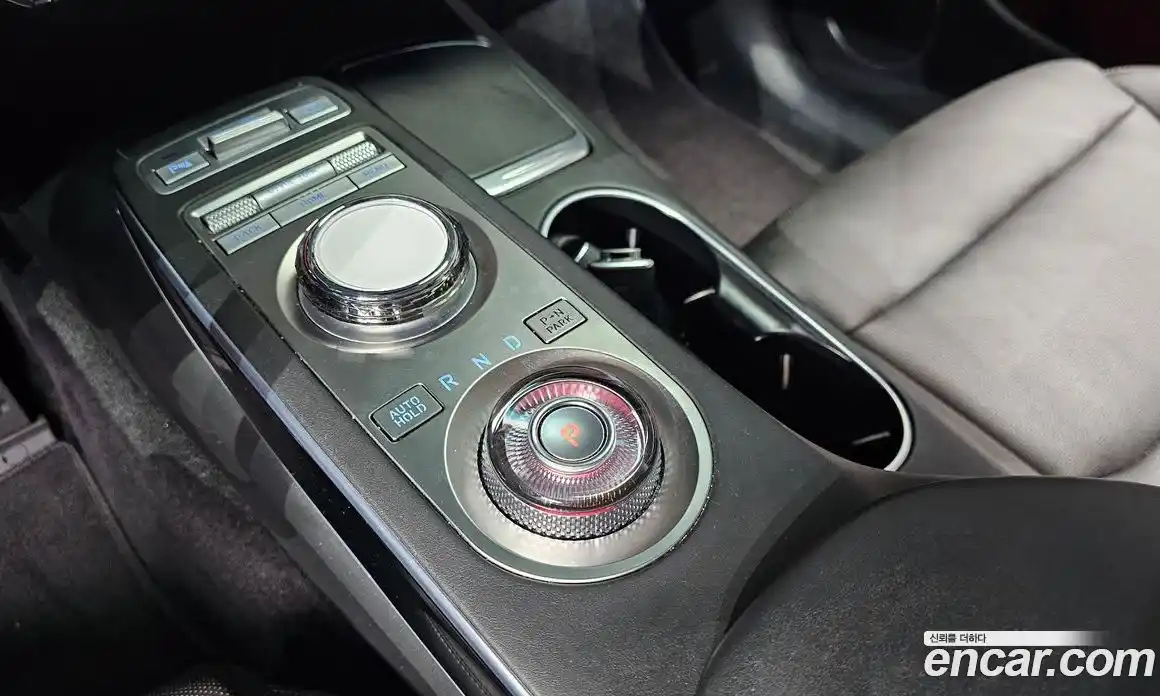 Genesis GV70 2023 2.5 Автомат в Москве № 13033, фото 5