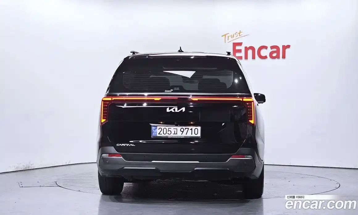 Kia Canival 2024 2.2 Автомат в Москве № 133286, фото 20