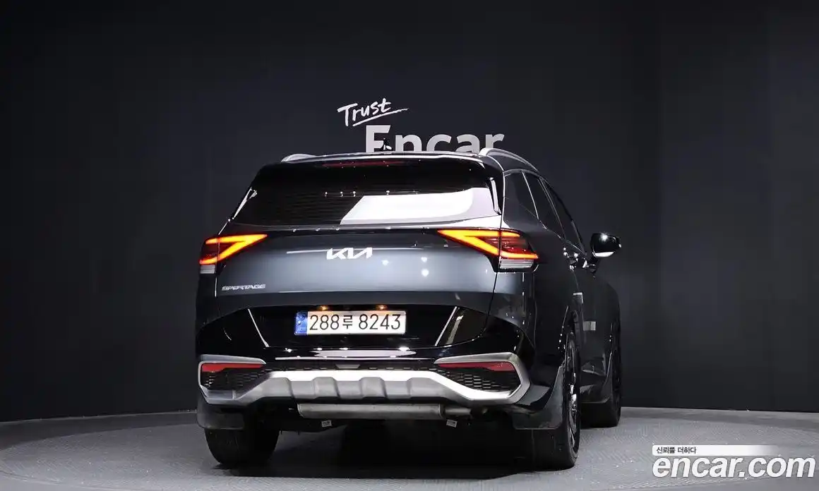 Kia Sportage 2023 1.6 Автомат в Москве № 133353, фото 8