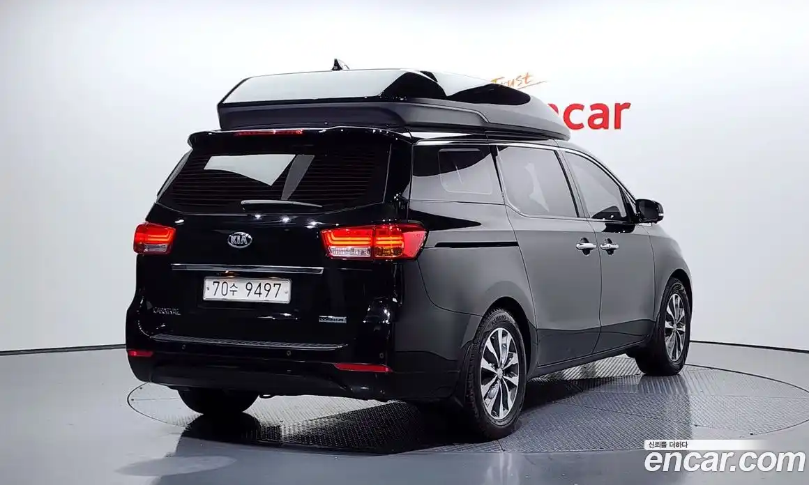Kia Canival 2017 2.2 Автомат в Москве № 133501, фото 14
