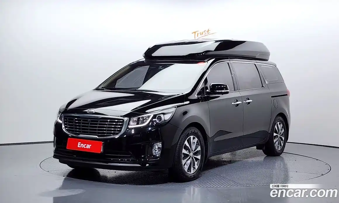 Kia Canival 2017 2.2 Автомат в Москве № 133501, фото 17