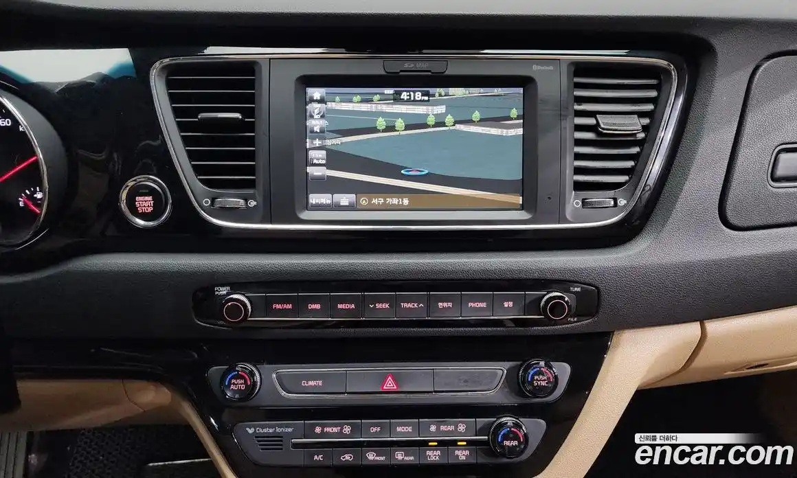 Kia Canival 2017 2.2 Автомат в Москве № 133501, фото 7