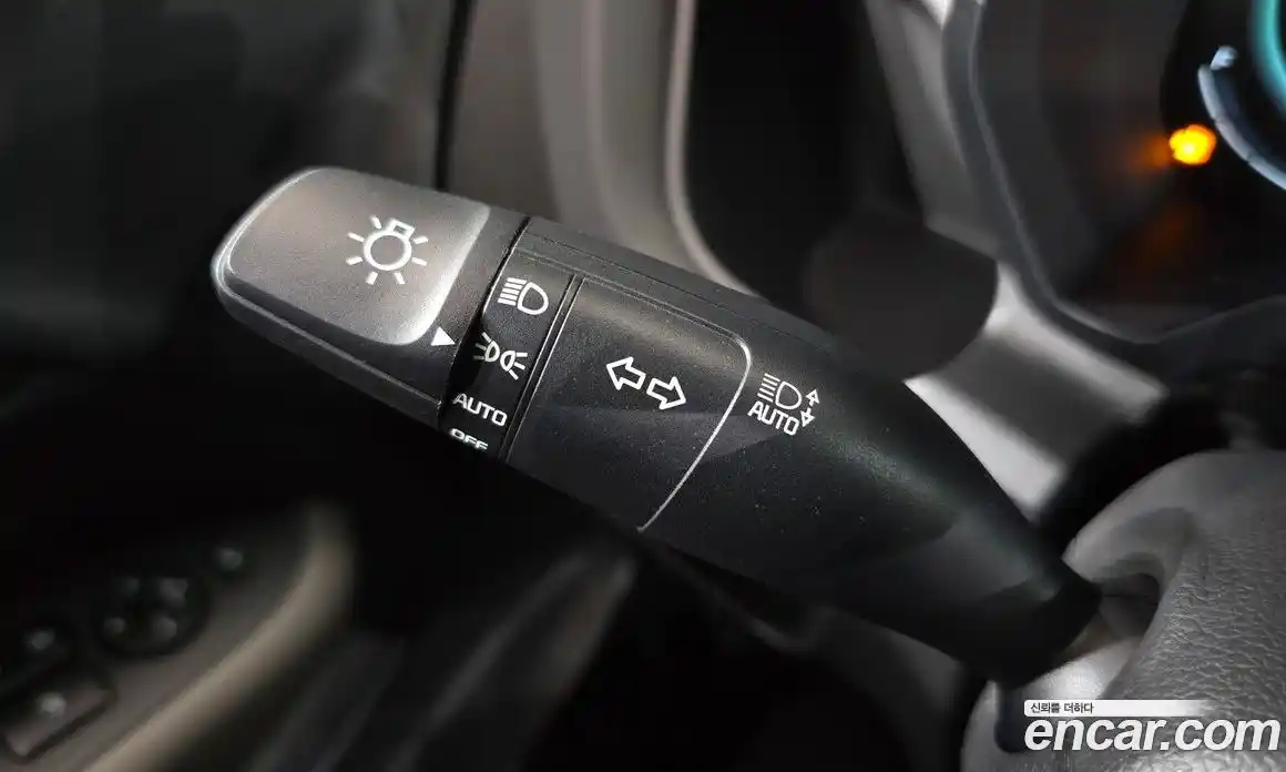 Kia Ray 2023 1.0 Автомат в Москве № 133524, фото 13