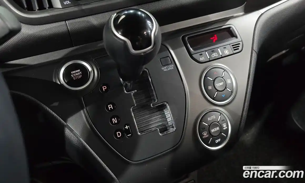 Kia Ray 2023 1.0 Автомат в Москве № 133524, фото 5