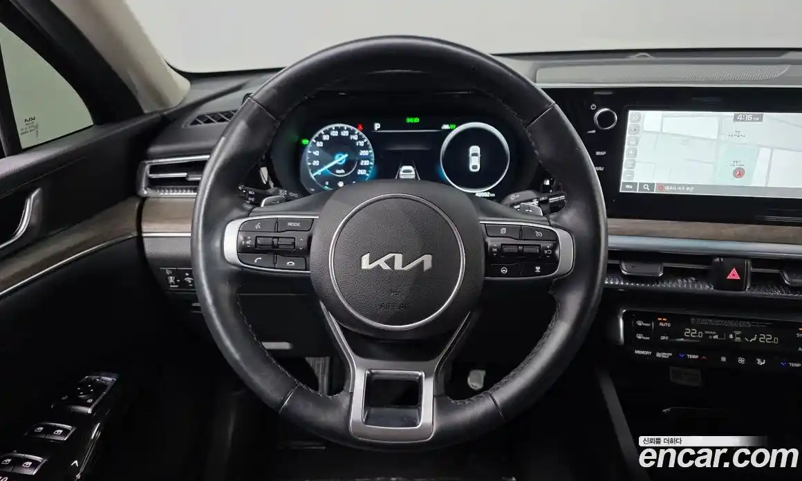 Kia K5 2023 2.0 Автомат в Москве № 133871, фото 16