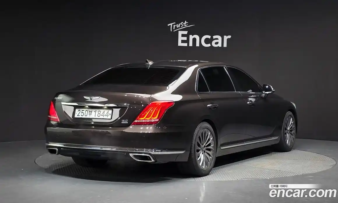 Genesis EQ900 2016 5.0 Автомат в Москве № 13421, фото 10